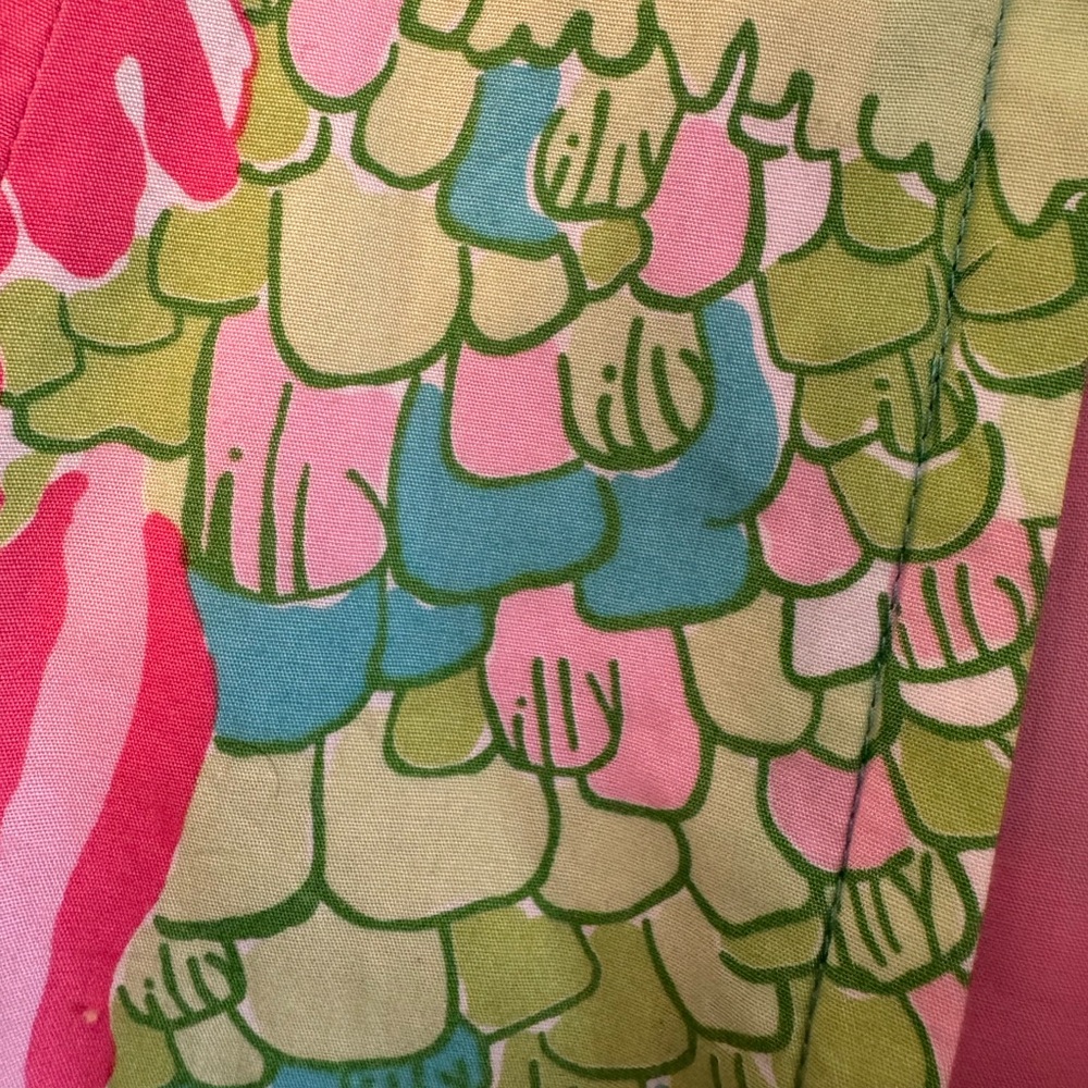 Vintage Lilly Pulitzer Cotton Dress in a Pink Green Floral/Parrot Pattern Size 0 - Picture 8 of 11
